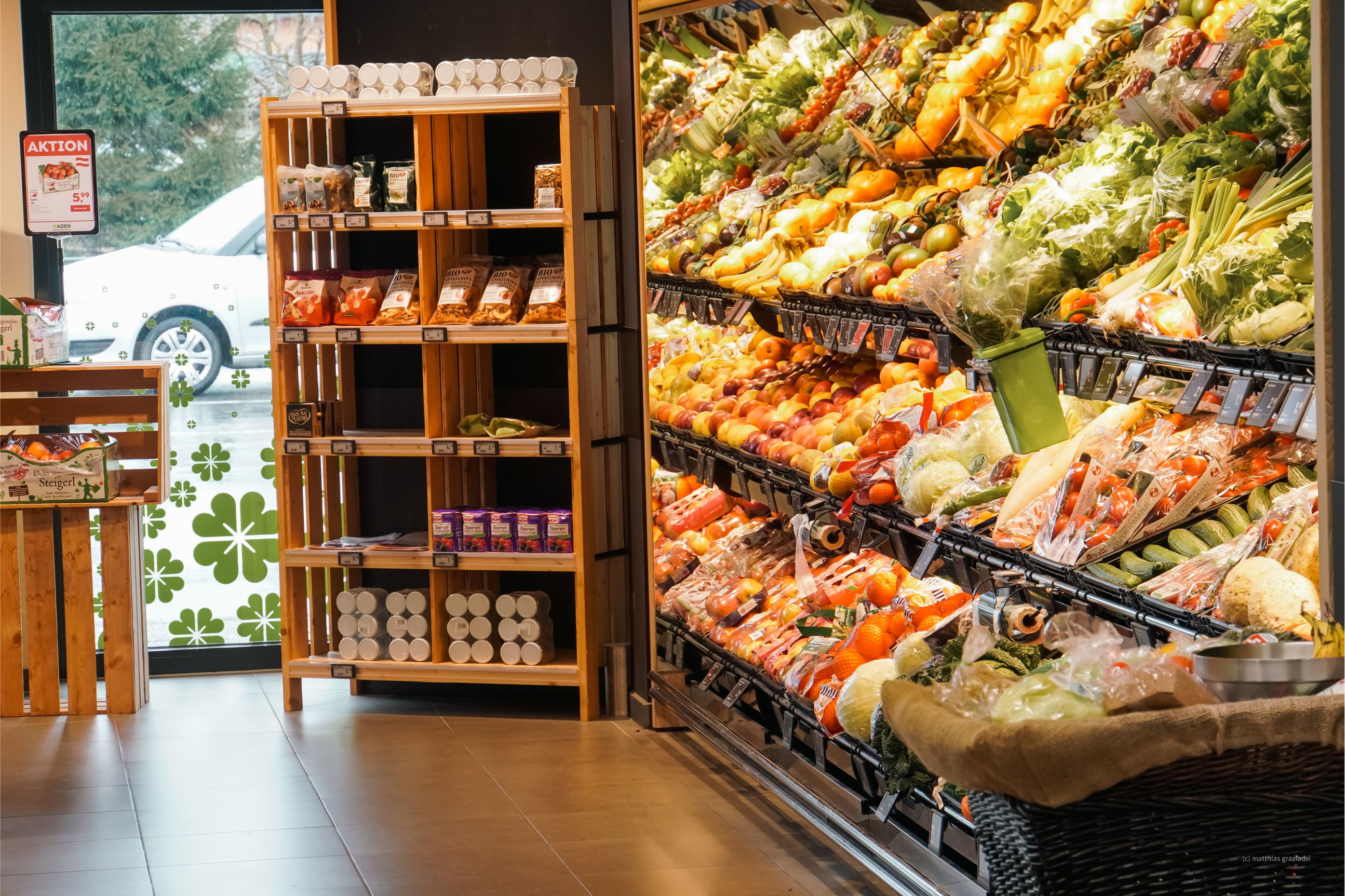 Header Bild: Mitarbeiter:in Verkauf Obst und Gemüse / Teilzeit